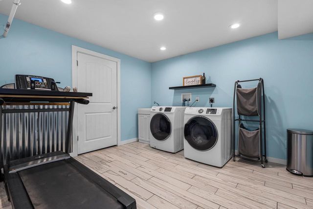 N1778 HYACINTH LANE, Greenville, WI 54942