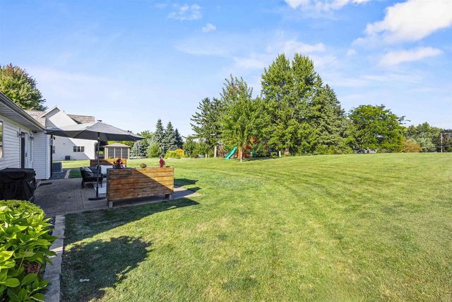 N1778 HYACINTH LANE, Greenville, WI 54942