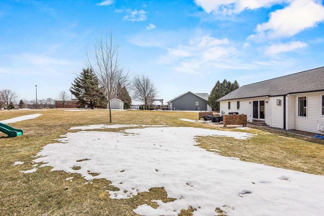 N1778 HYACINTH LANE, Greenville, WI 54942