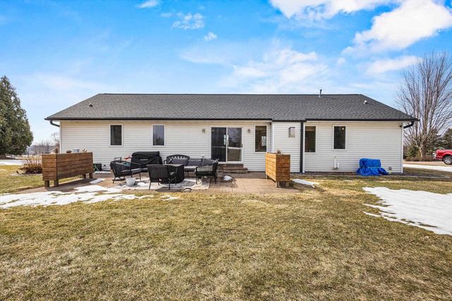 N1778 HYACINTH LANE, Greenville, WI 54942