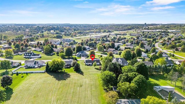 N1778 HYACINTH LANE, Greenville, WI 54942