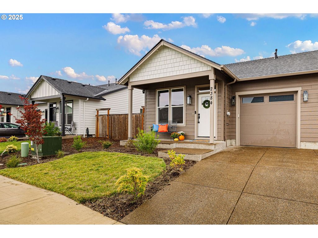 2384 W 9TH Ave, Junction City, OR 97448