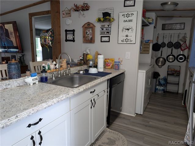 4140 N Elwyn Point, Hernando, FL 34442