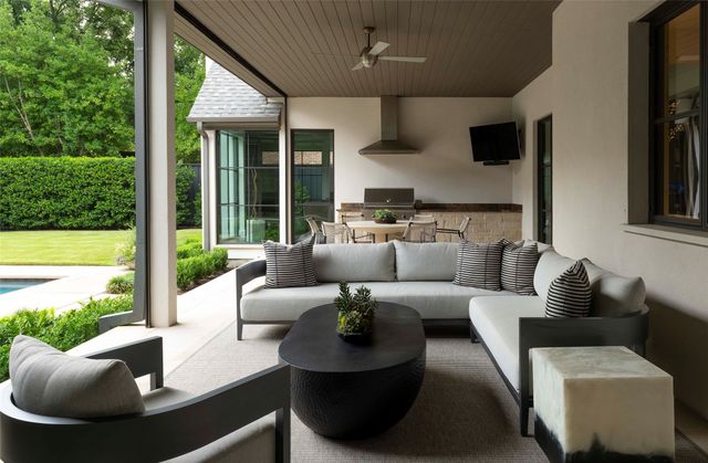 6039 Waggoner Drive, Dallas, TX 75230