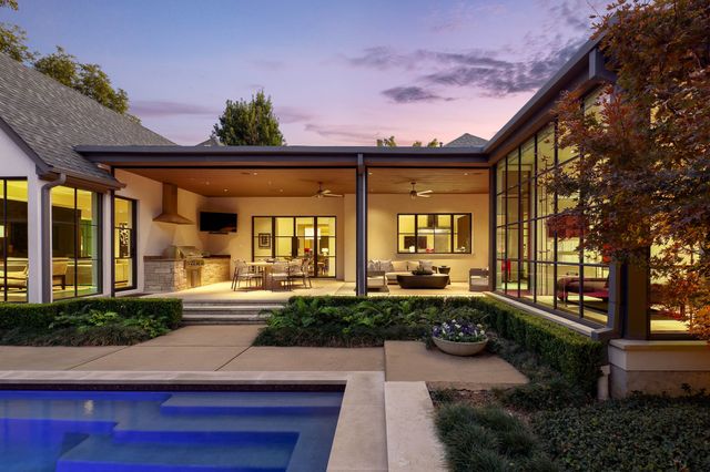 6039 Waggoner Drive, Dallas, TX 75230