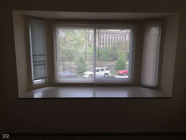 55 W Fall Creek Parkway South Drive, Indianapolis, IN 46208