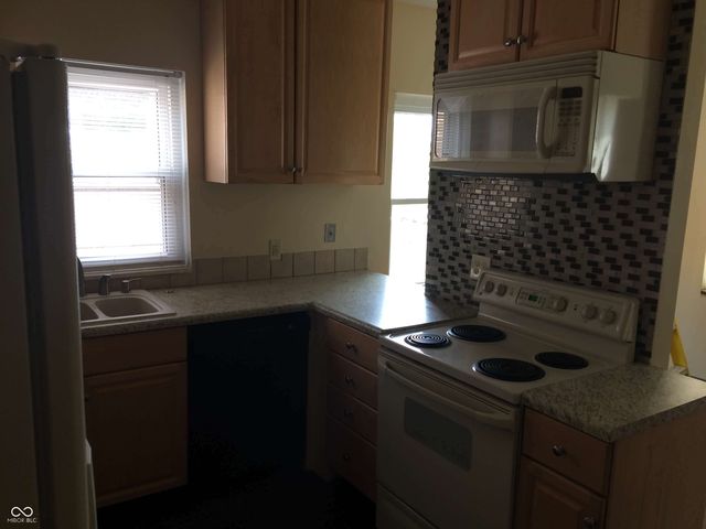 55 W Fall Creek Parkway South Drive, Indianapolis, IN 46208