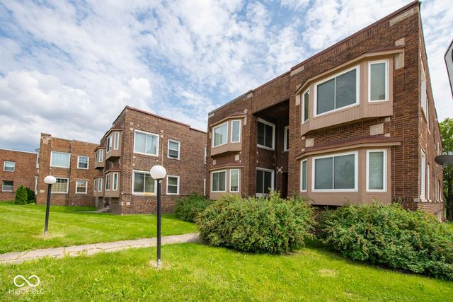 55 W Fall Creek Parkway South Drive, Indianapolis, IN 46208