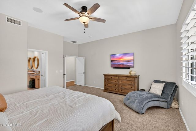 781 E CAPRICORN Way, Chandler, AZ 85249