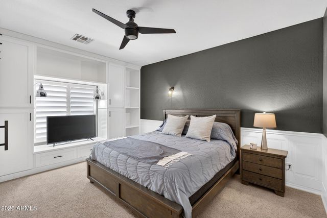 781 E CAPRICORN Way, Chandler, AZ 85249