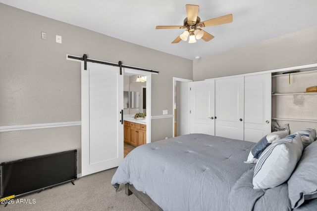 781 E CAPRICORN Way, Chandler, AZ 85249