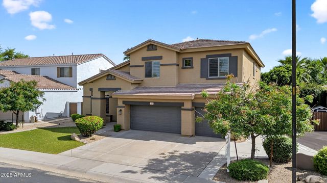 781 E CAPRICORN Way, Chandler, AZ 85249