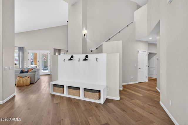 781 E CAPRICORN Way, Chandler, AZ 85249