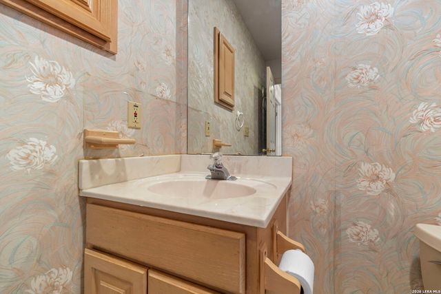 1969 FM 1516 S, China Grove, TX 78263