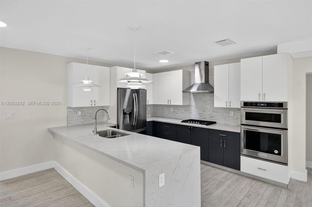 6090 SW 63rd Ave 0, South Miami, FL 33143