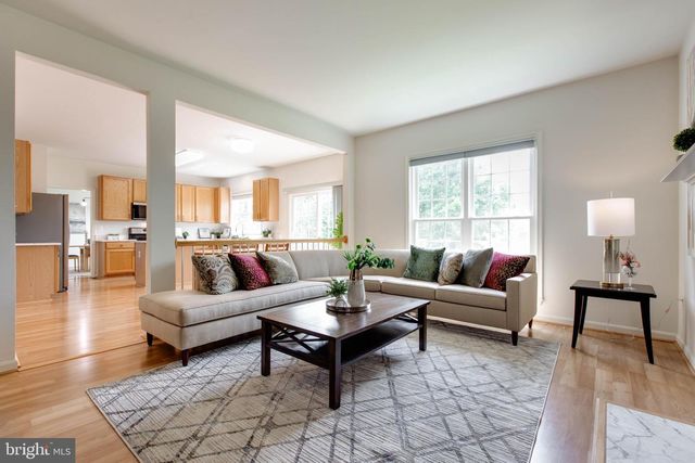 8101 GLEN ARBOR DR, Baltimore, MD 21237