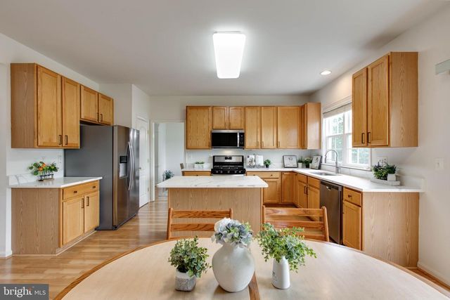 8101 GLEN ARBOR DR, Baltimore, MD 21237