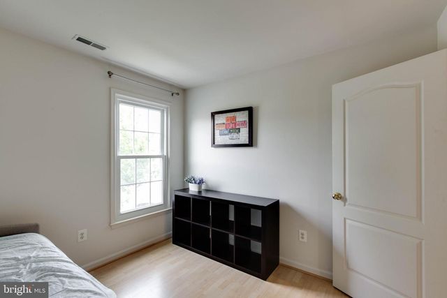 8101 GLEN ARBOR DR, Baltimore, MD 21237