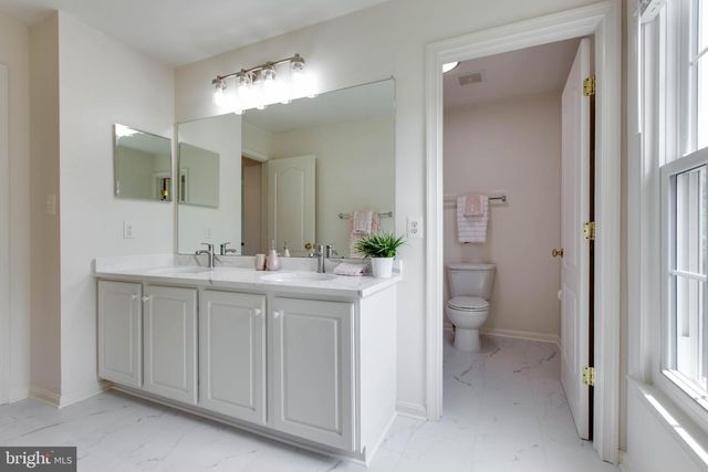 8101 GLEN ARBOR DR, Baltimore, MD 21237
