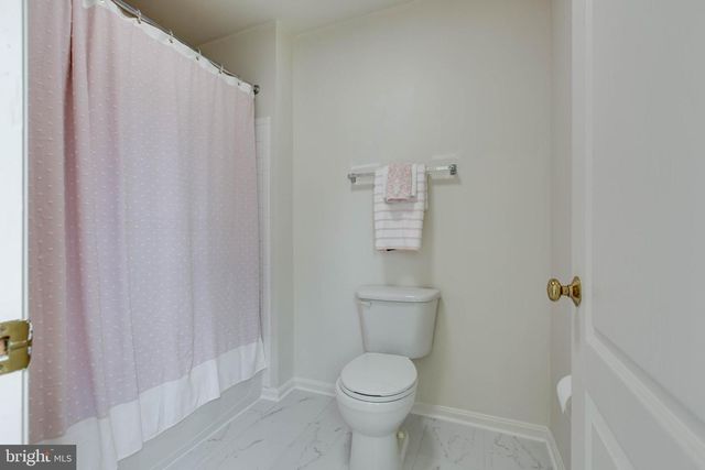 8101 GLEN ARBOR DR, Baltimore, MD 21237