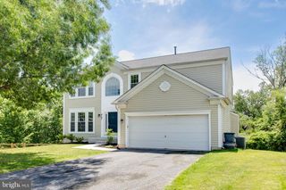 8101 GLEN ARBOR DR, Baltimore, MD 21237