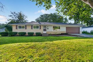 W172N9256 Shady LANE, Menomonee Falls, WI 53051