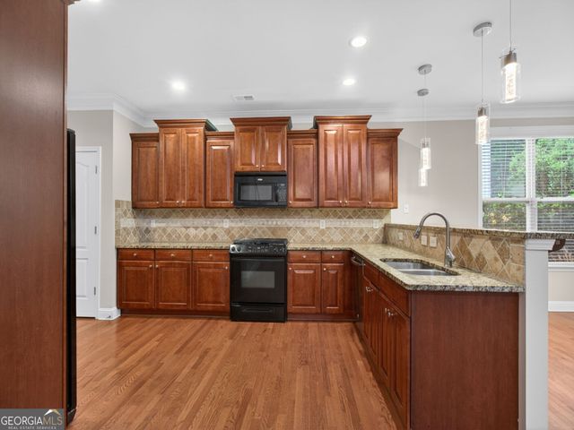 2935 Whitfield Avenue, Cumming, GA 30040