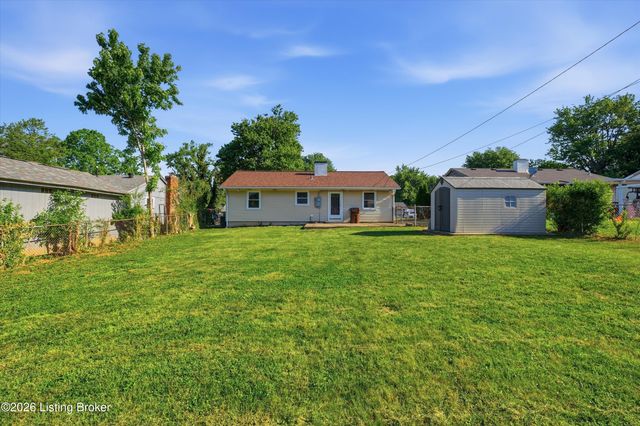 305 Welburn Dr, Louisville, KY 40218