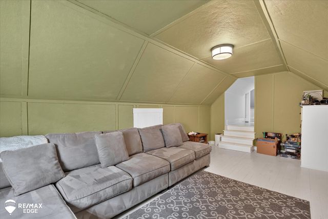 2741 Westwood Parkway, Flint, MI 48503