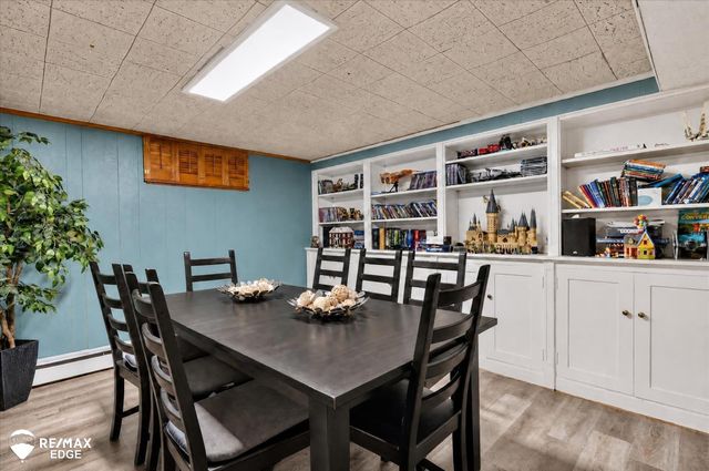 2741 Westwood Parkway, Flint, MI 48503