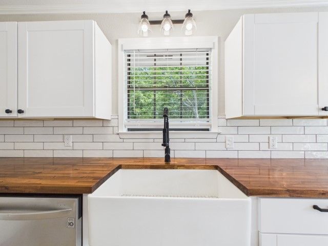 1406 Loma Linda Drive, Athens, TX 75752