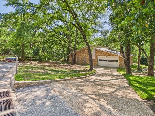 1406 Loma Linda Drive, Athens, TX 75752