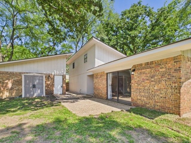 1406 Loma Linda Drive, Athens, TX 75752
