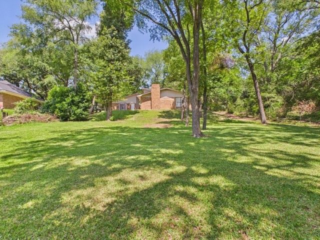 1406 Loma Linda Drive, Athens, TX 75752