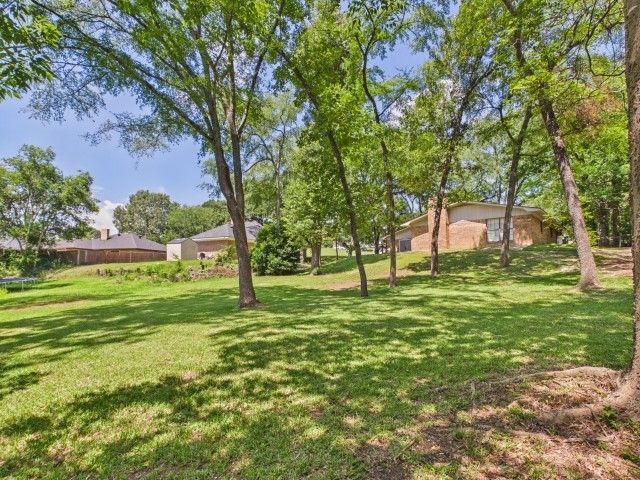 1406 Loma Linda Drive, Athens, TX 75752