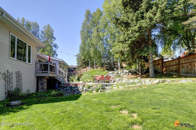 12961 Nora Drive, Anchorage, AK 99515
