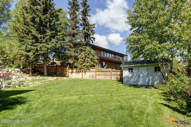 12961 Nora Drive, Anchorage, AK 99515
