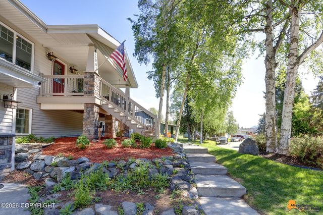 12961 Nora Drive, Anchorage, AK 99515