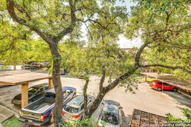 8633 Datapoint Dr Apt 210, San Antonio, TX 78229