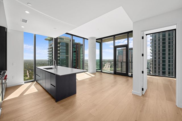 610 Davis ST 3302, Austin, TX 78701