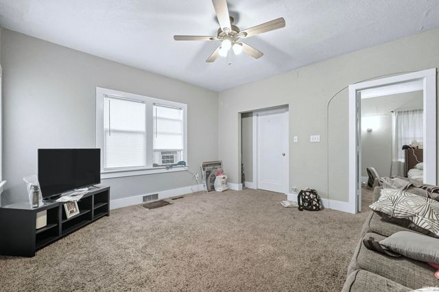 1121 W Packard Avenue, Fort Wayne, IN 46807