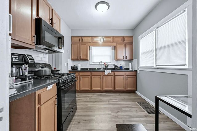 1121 W Packard Avenue, Fort Wayne, IN 46807