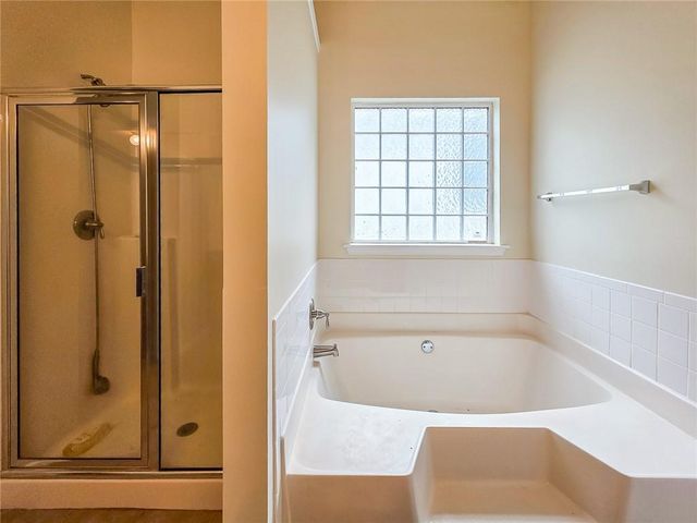 1495 Rocky Shoals Lane, Suwanee, GA 30024