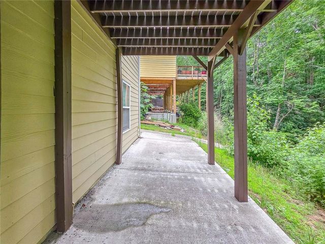 1495 Rocky Shoals Lane, Suwanee, GA 30024