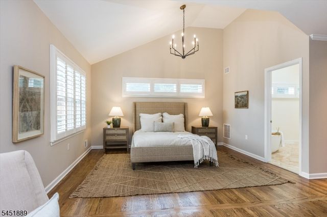 24 Stone Dr, West Orange Twp., NJ 07052
