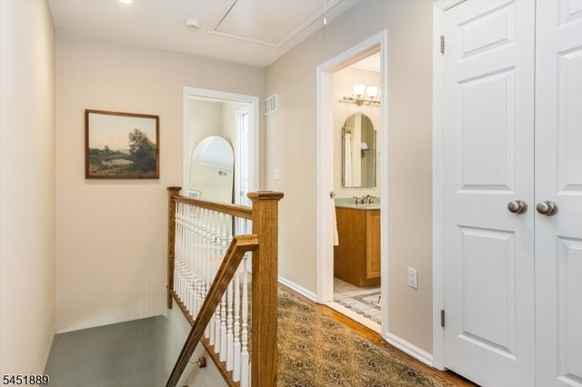 24 Stone Dr, West Orange Twp., NJ 07052