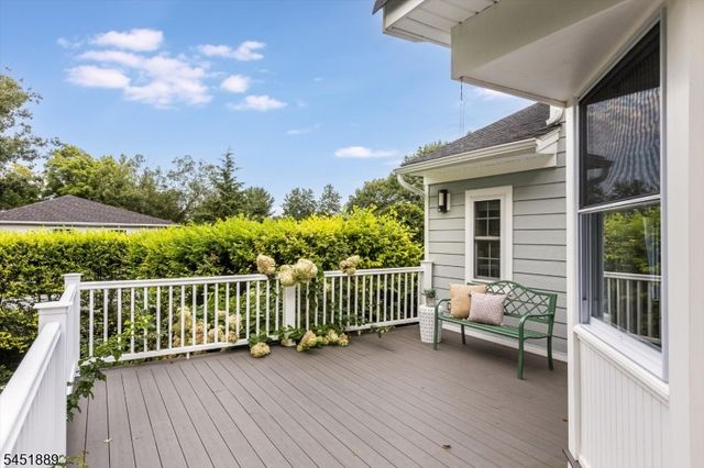 24 Stone Dr, West Orange Twp., NJ 07052