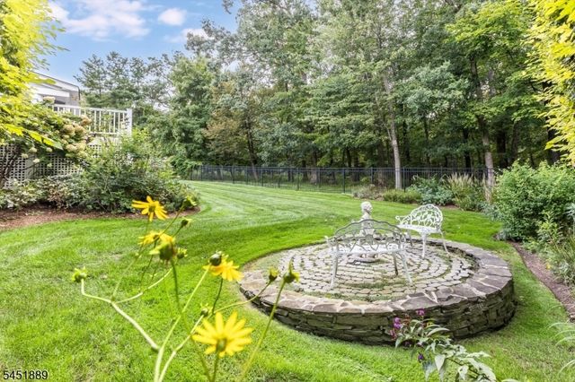 24 Stone Dr, West Orange Twp., NJ 07052