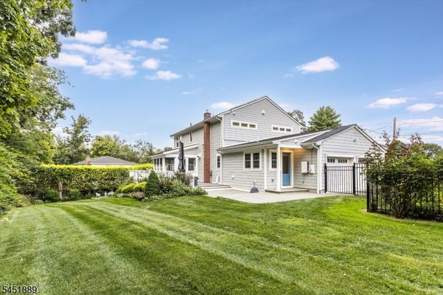 24 Stone Dr, West Orange Twp., NJ 07052