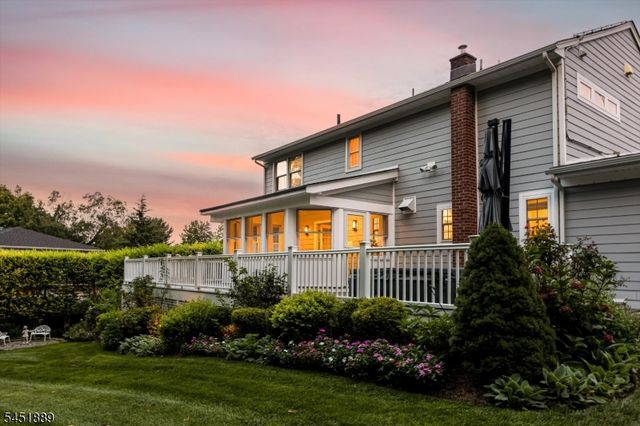 24 Stone Dr, West Orange Twp., NJ 07052